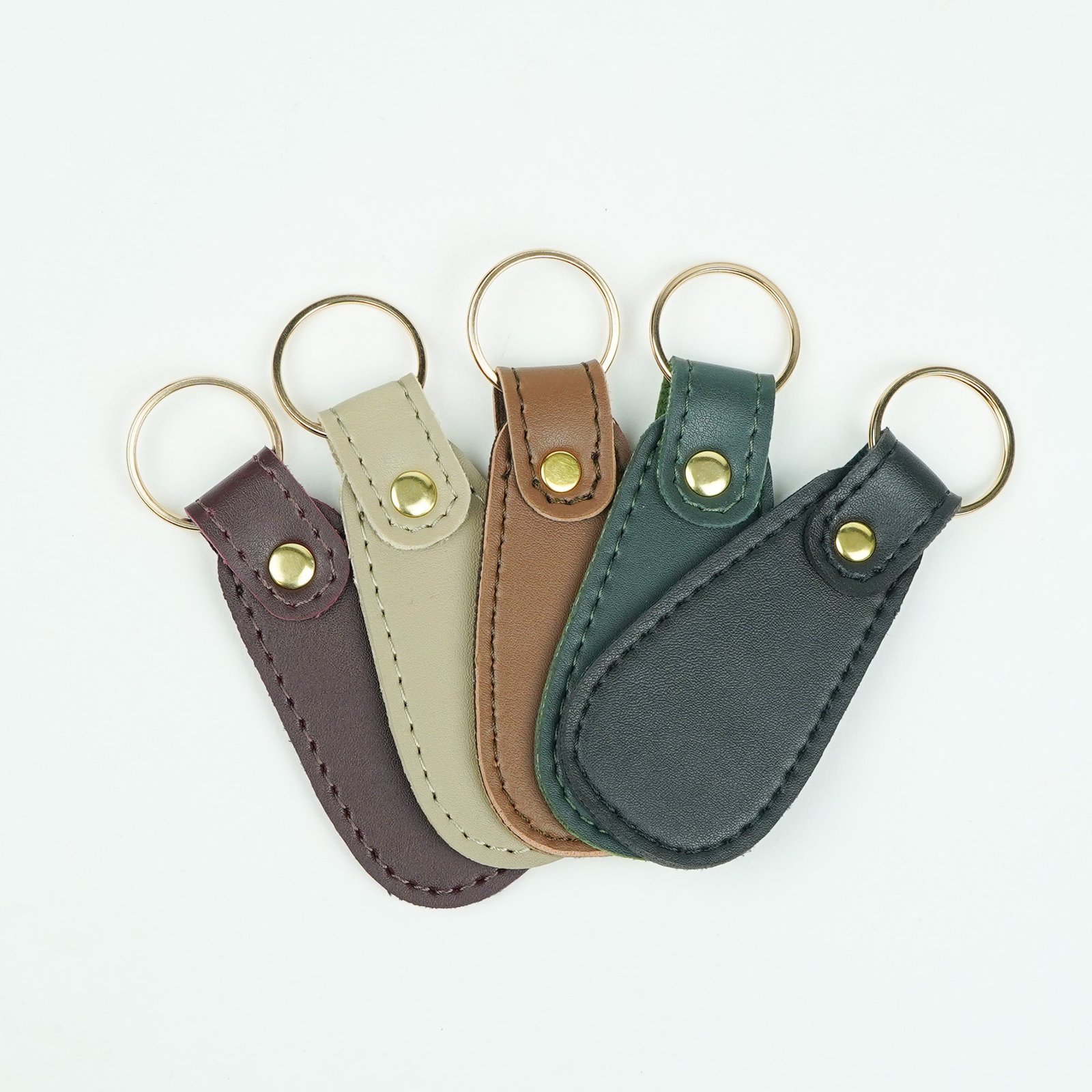 210_f806cfda-5400-4282-aa7a-a8b72d42c334 Trace Shape Keychain - Image 1